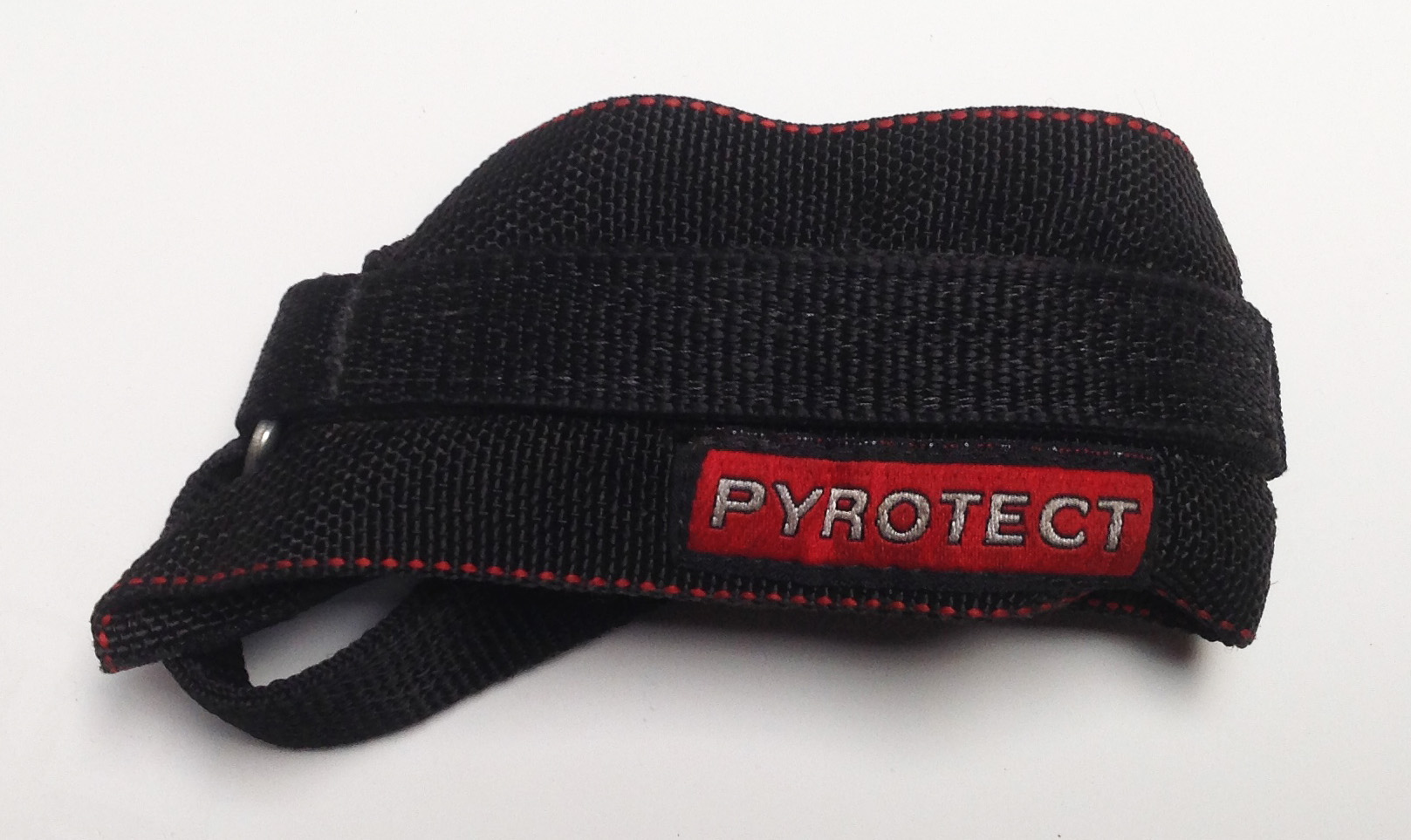 Pyrotect - Adj - Arm Restraint. Works with most Harnesses (Single)