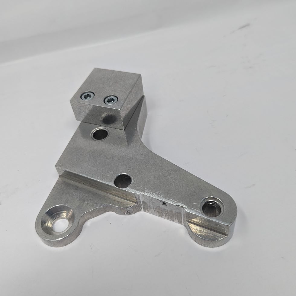 Magneto Mount for Offset Drive
