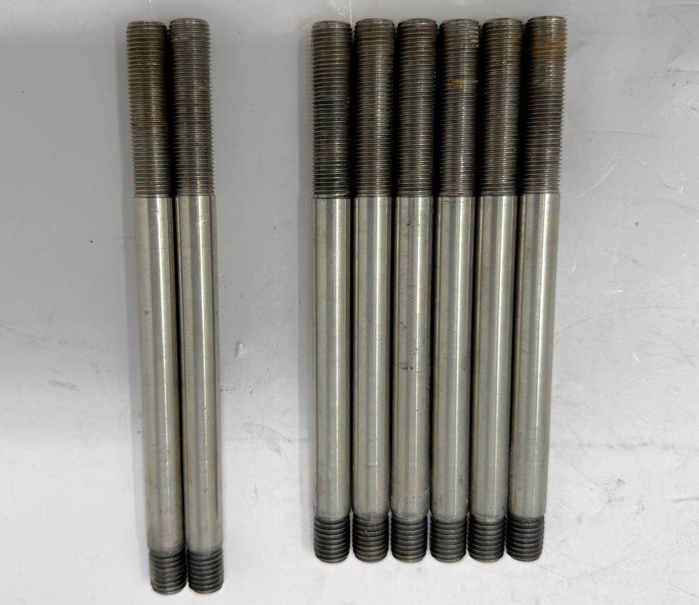 4in Blower Spacer Stud Kit